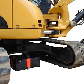 Flexible sump Emtez 75 l (188.100.100) captures leakage from excavator